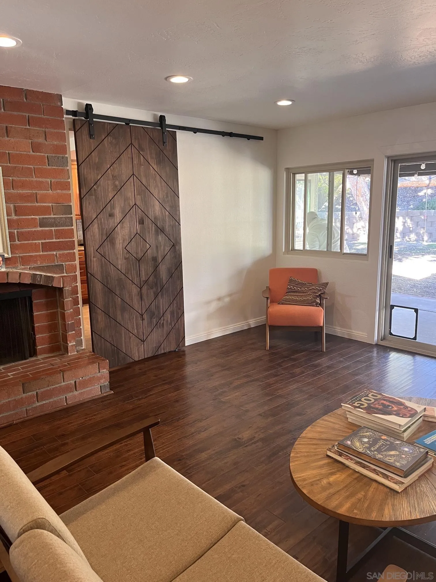 8045 Forrestal Road San Diego, CA 92120 - Photo 9 of 19 Gallery Image 9