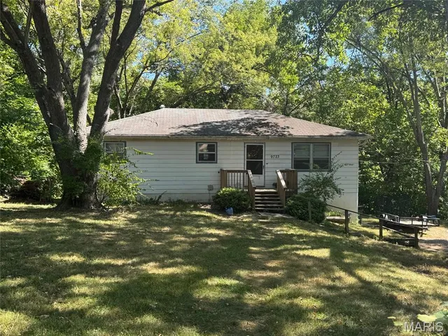 $129,000 | 9723 Greenridge Heights Road, Fairview Heights, IL 62208