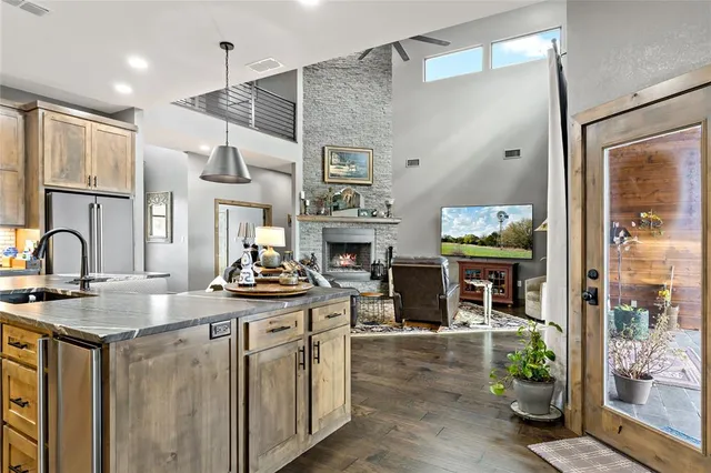 $2,950,000 | 8009 Farm Road 910, Bogata, TX 75417