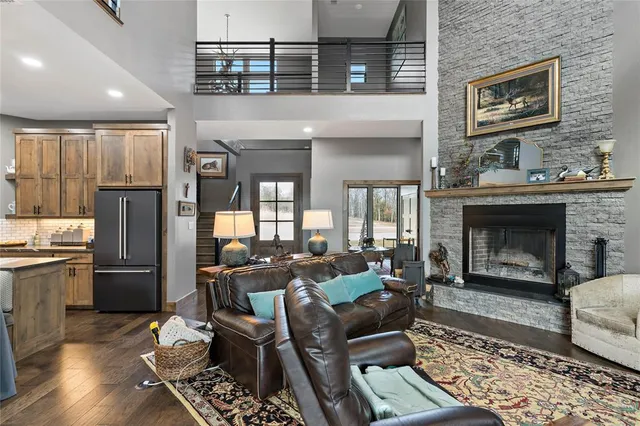 $2,950,000 | 8009 Farm Road 910, Bogata, TX 75417