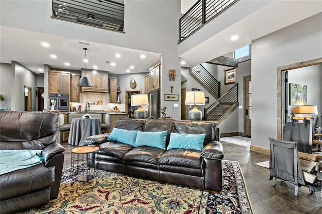 $2,950,000 | 8009 Farm Road 910, Bogata, TX 75417