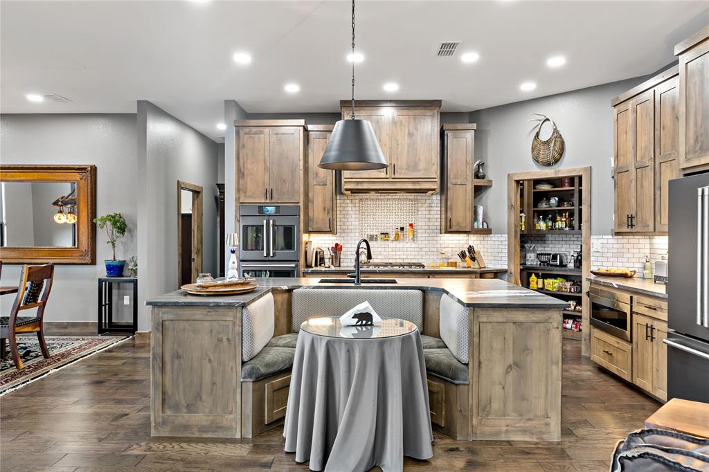 8009 Farm Road 910 Bogata, TX 75417 - Photo 8 of 30