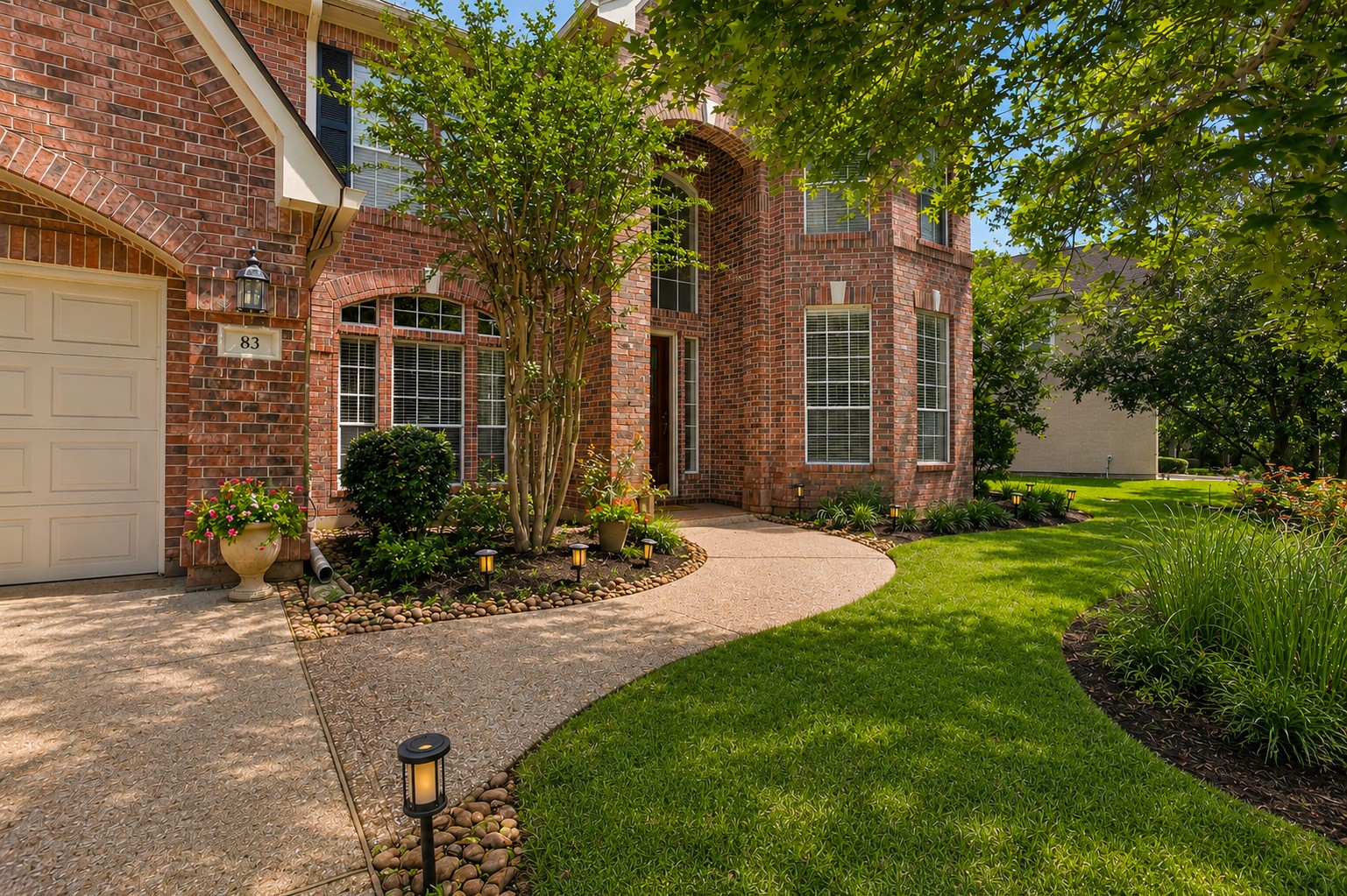 83 South Flagstone Path Circle Spring, TX 77381 - Photo 5 of 50