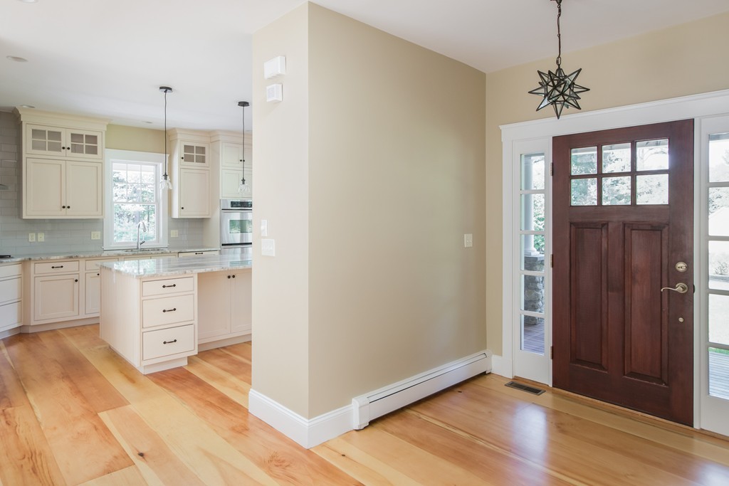 139 Green Road Bolton, MA 01740 - Photo 6 of 20