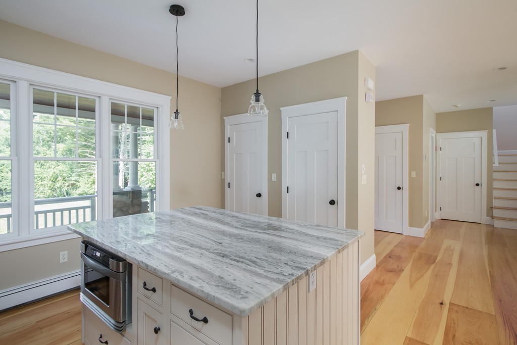 139 Green Road Bolton, MA 01740 - Photo 8 of 20