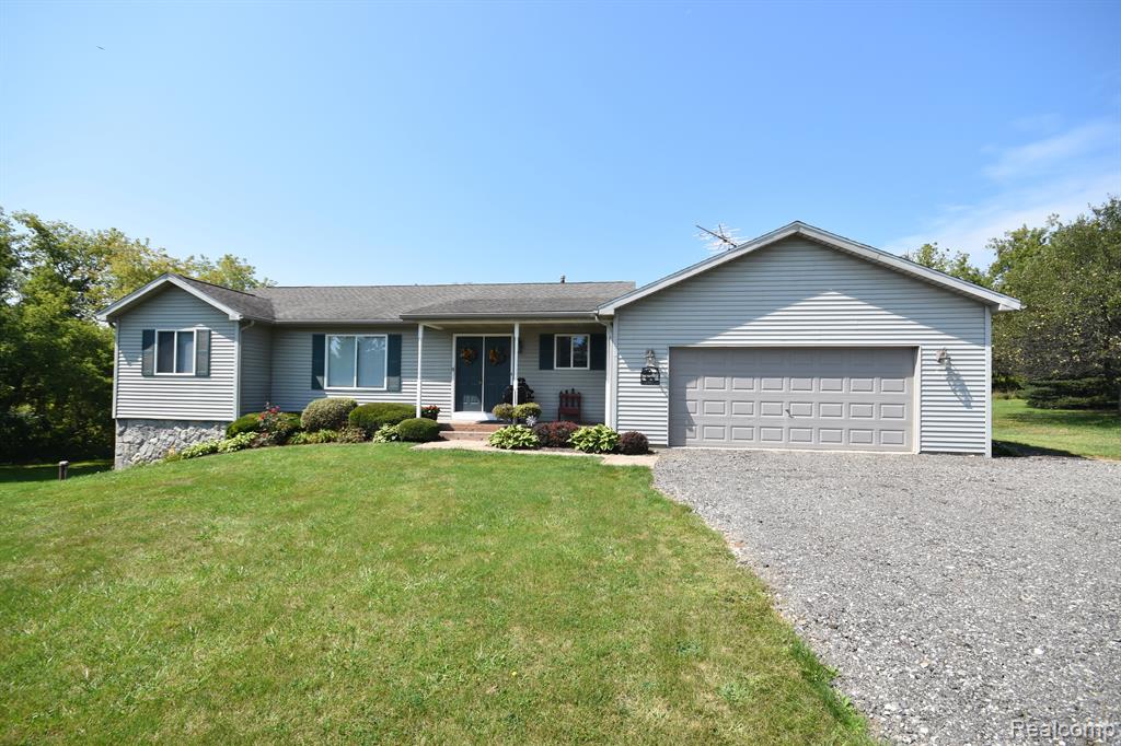 4945 North Latson Road Howell, MI 48855 - Photo 1 of 19