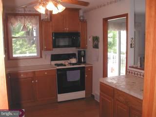 1032 Riviera Road Warminster, PA 18974 - Photo 3 of 6