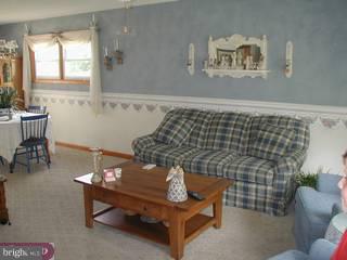 1032 Riviera Road Warminster, PA 18974 - Photo 4 of 6