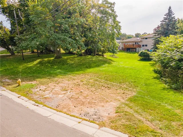 $74,900 | 397 Rock Beach Road, Irondequoit, NY 14617