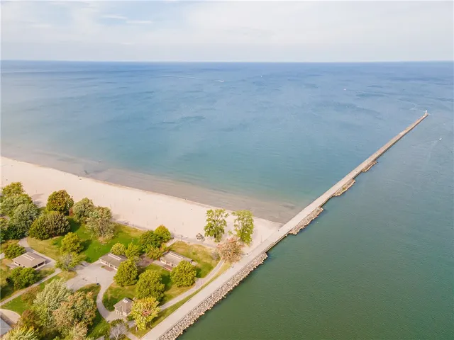 $74,900 | 397 Rock Beach Road, Irondequoit, NY 14617