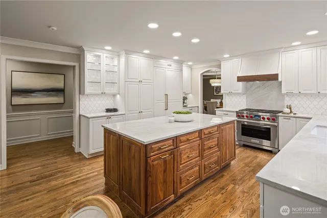 $2,850,000 | 21319 Northeast 101st Court, Redmond, WA 98053