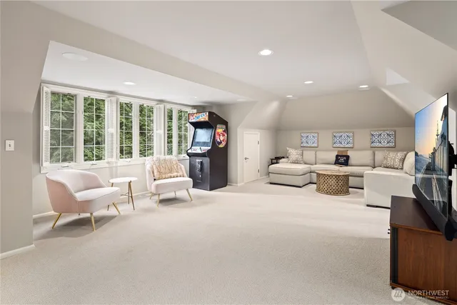 $2,850,000 | 21319 Northeast 101st Court, Redmond, WA 98053