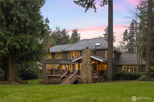 $2,850,000 | 21319 Northeast 101st Court, Redmond, WA 98053
