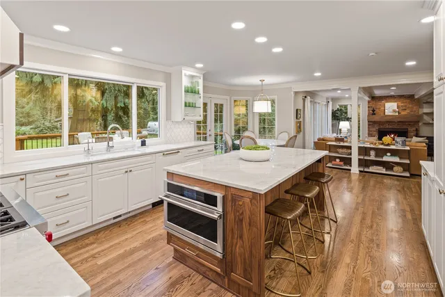 $2,850,000 | 21319 Northeast 101st Court, Redmond, WA 98053