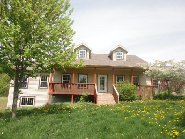 10866 Sayles Road Lowell, MI 49331 - Photo 1 of 13 DSC06840