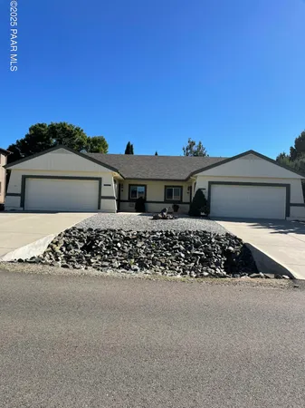 $1,900 | 873 North Old Chisholm Trail, Unit A, Dewey, AZ 86327