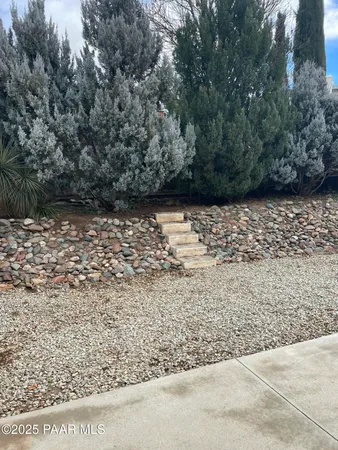 $1,900 | 873 North Old Chisholm Trail, Unit A, Dewey, AZ 86327