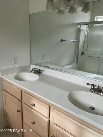 $1,900 | 873 North Old Chisholm Trail, Unit A, Dewey, AZ 86327