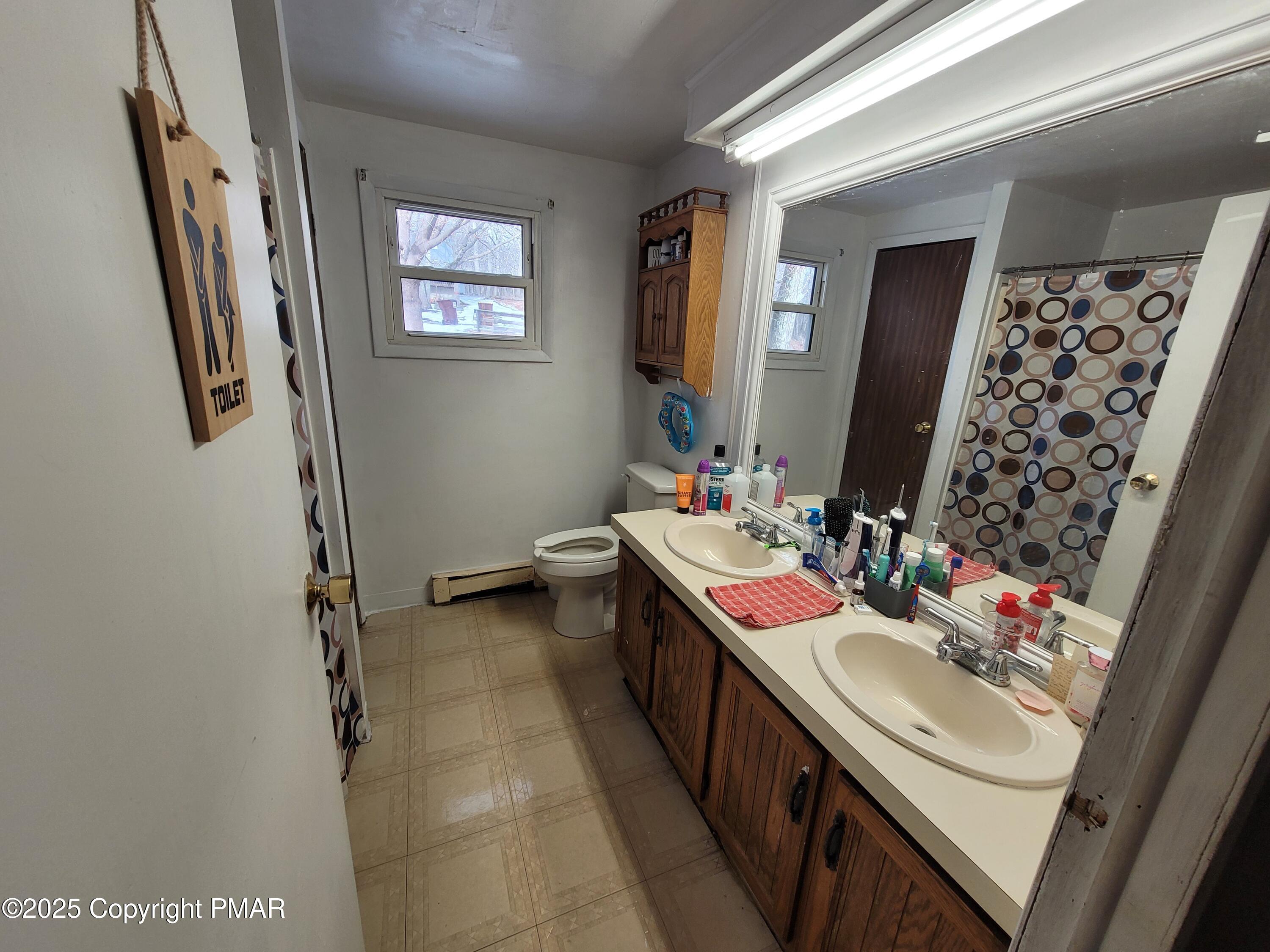 154 Hummingbird Trail Bushkill, PA 18324 - Photo 17 of 33 Photo By Seller (3)
