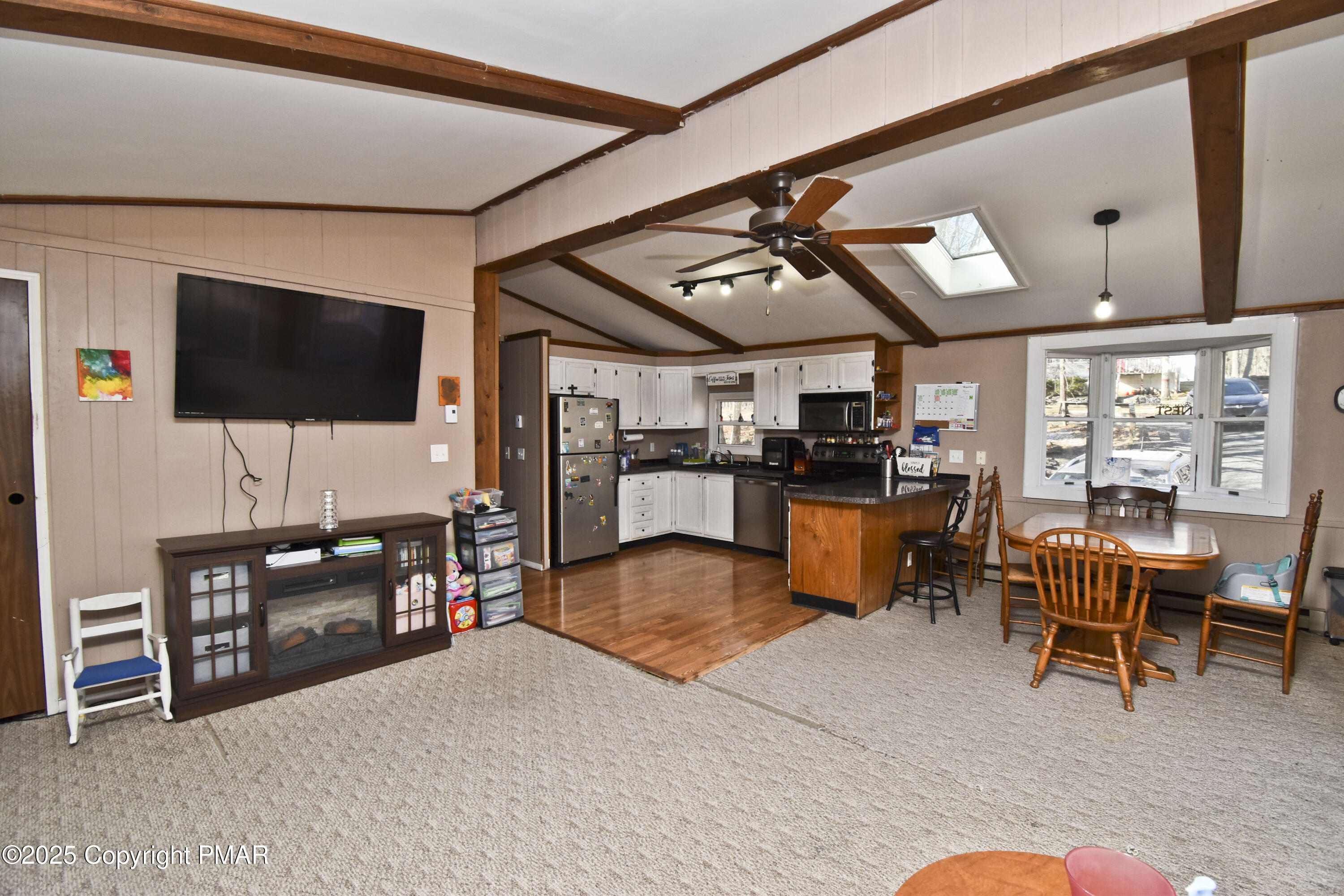 154 Hummingbird Trail Bushkill, PA 18324 - Photo 2 of 33 2 Living Room (2)