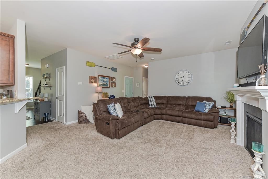 10240 Withers Road Charlotte, NC 28278 - Photo 4 of 24 Gallery Image 4
