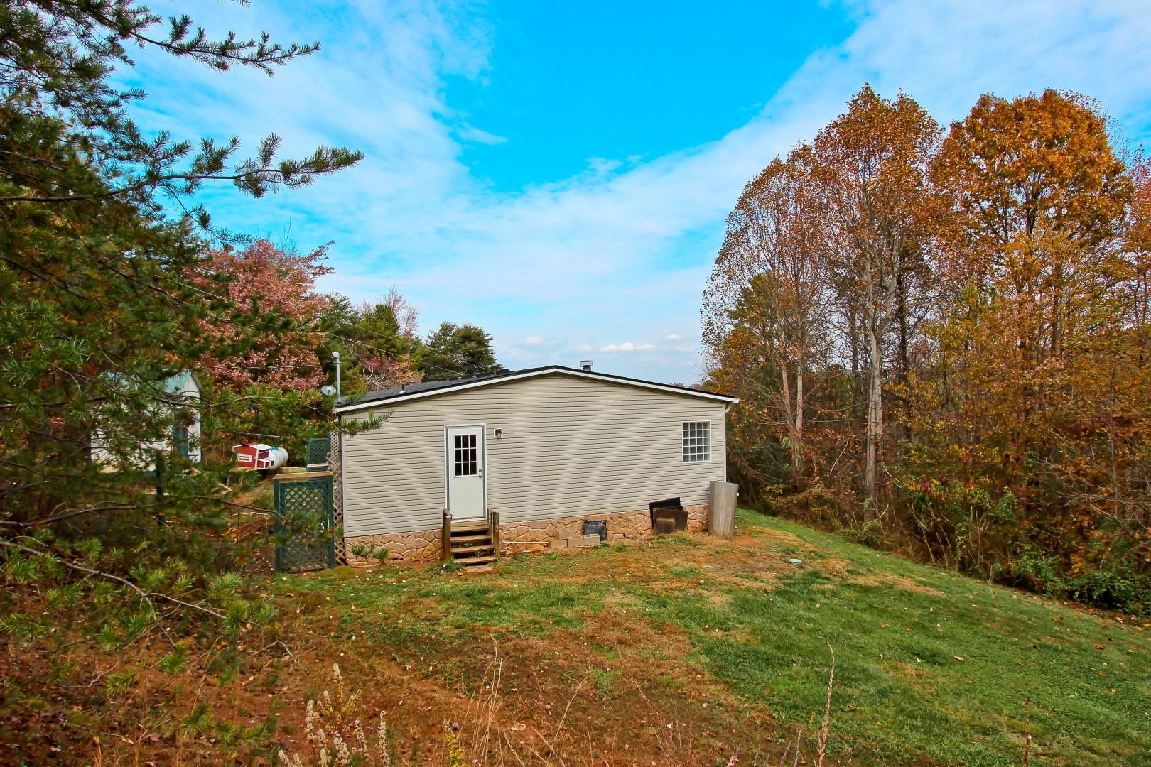 581 Overview Road Newport, TN 37821 - Photo 4 of 36 IMG_3923