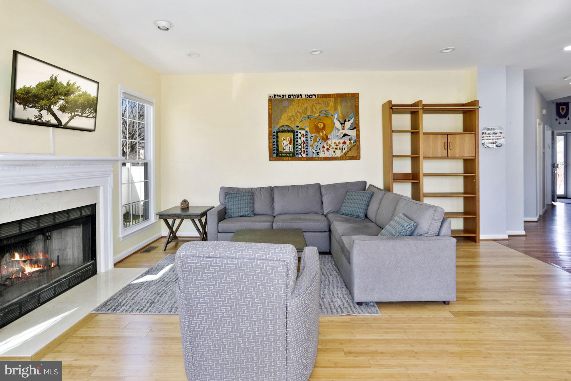 11127 Luttrell Lane Silver Spring, MD 20902 - Photo 9 of 20 Gallery Image 9
