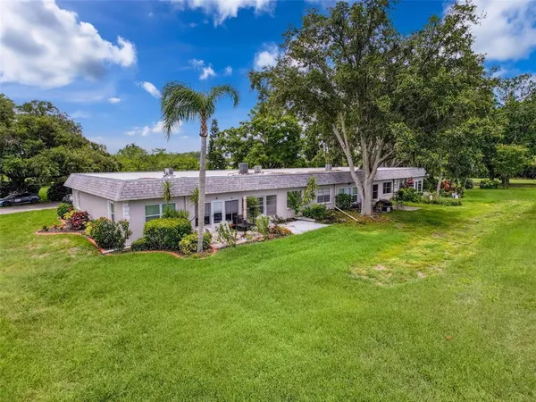 $165,000 | 3712 Trophy Boulevard, Unit 3712, New Port Richey, FL 34655