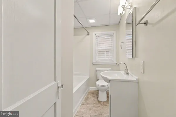 $1,025 | 104 North Madison Street, Unit C1, Harrisburg, PA 17109