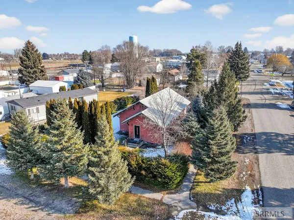 $284,900 | 1002 E Street, Rupert, ID 83350