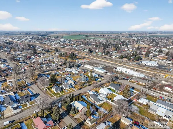 $284,900 | 1002 E Street, Rupert, ID 83350