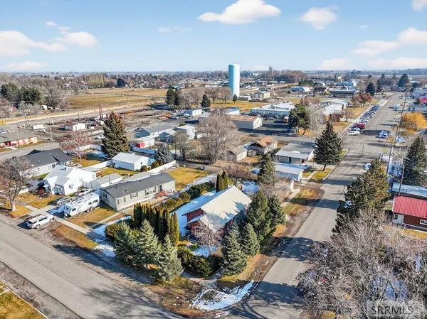 $284,900 | 1002 E Street, Rupert, ID 83350