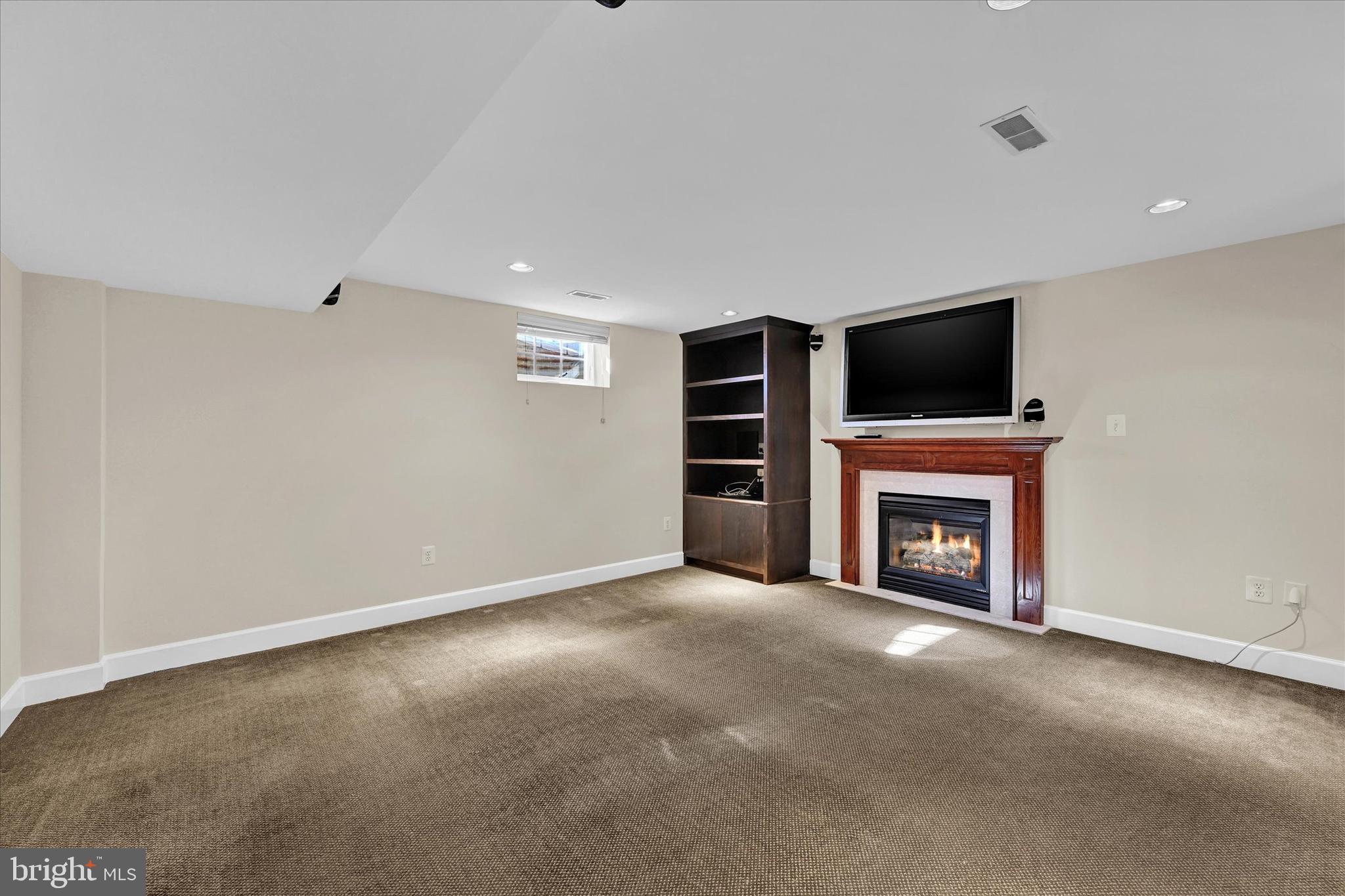 7009 Heathfield Road Baltimore, MD 21212 - Photo 22 of 28