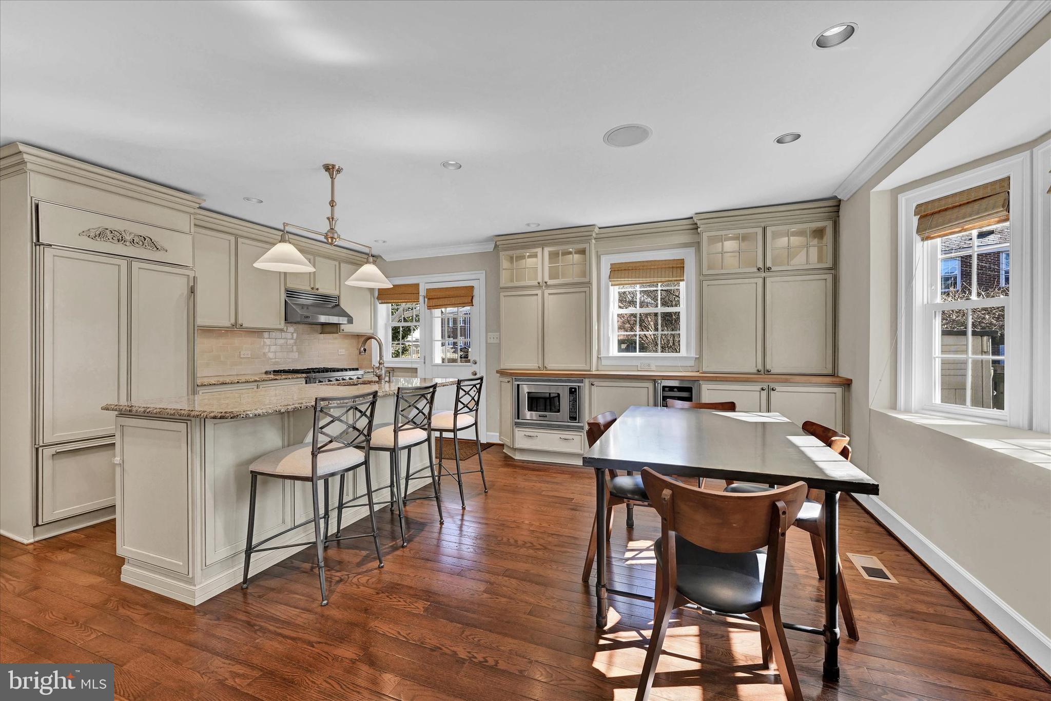 7009 Heathfield Road Baltimore, MD 21212 - Photo 7 of 28