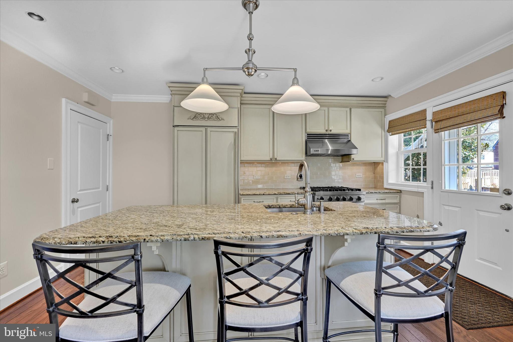 7009 Heathfield Road Baltimore, MD 21212 - Photo 10 of 28