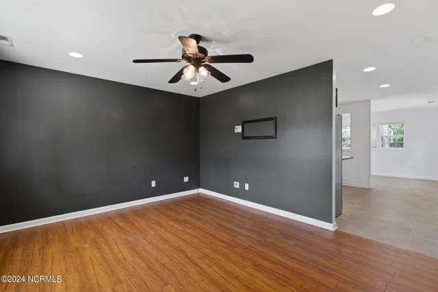 $1,950 | 117 Brian's Woods Road, Maple Hill, NC 28454