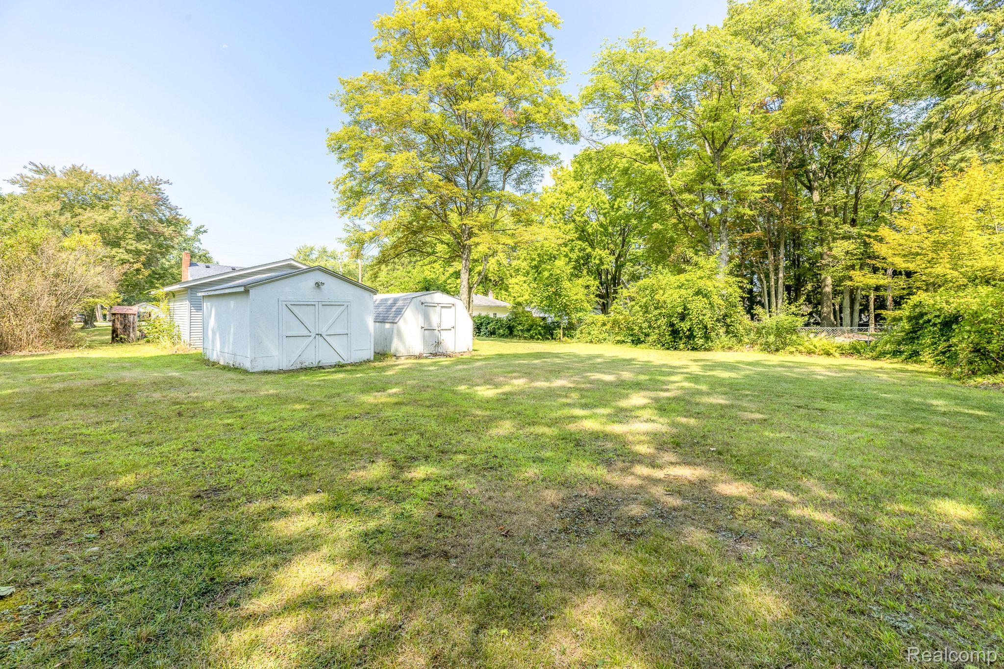 2712 Michigan Road Port Huron, MI 48060 - Photo 8 of 26 Gallery Image 8