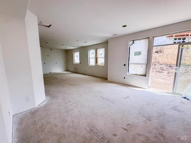 $669,000 | 2463 East 3rd Street, Moscow, ID 83843