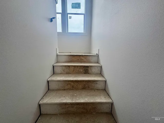 $669,000 | 2463 East 3rd Street, Moscow, ID 83843