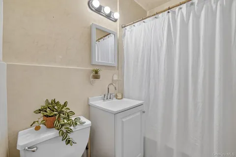 $169,000 | 1111 Midland Avenue, Unit 1B, Bronxville, NY 10708