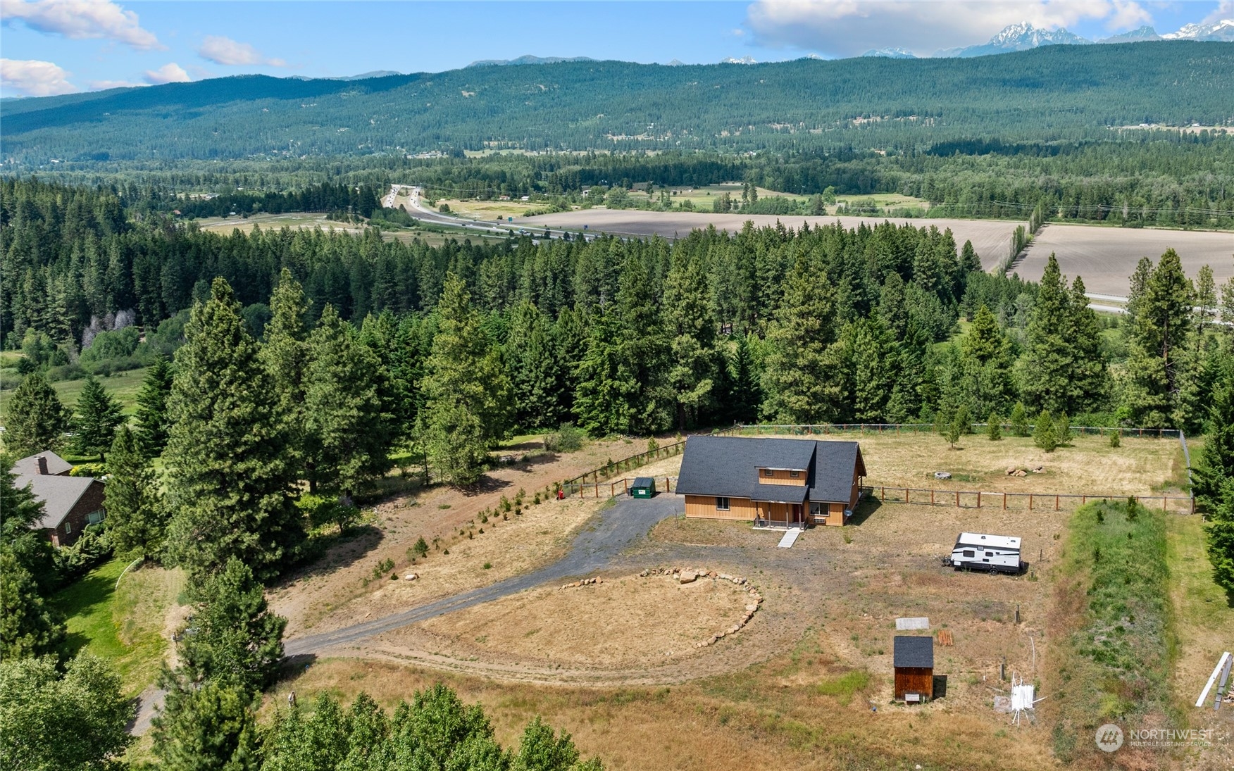 6673 Upper Peoh Point Road Cle Elum, WA 98922 - Photo 3 of 40 Gallery Image 3