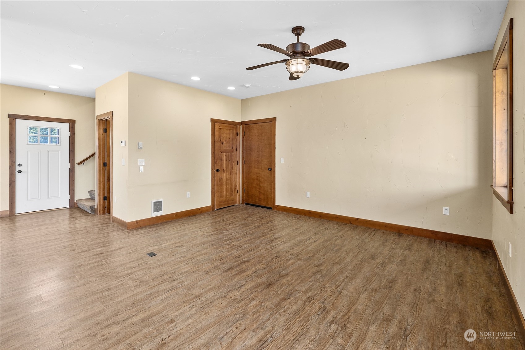 6673 Upper Peoh Point Road Cle Elum, WA 98922 - Photo 9 of 40 Gallery Image 9