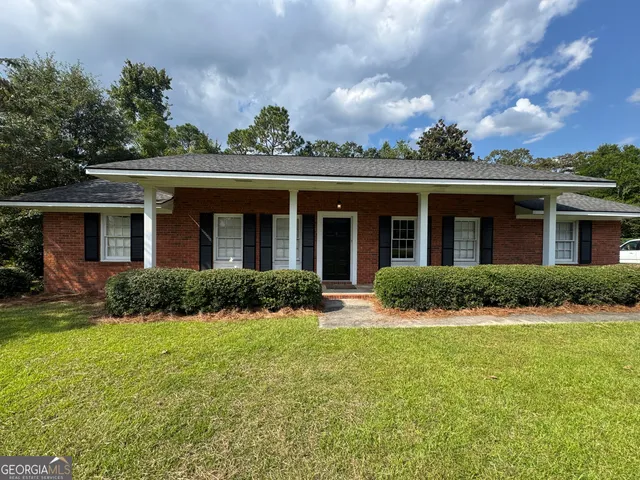 $2,400 | 107 Belair Drive, Statesboro, GA 30461