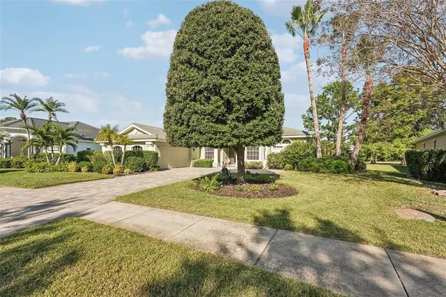 $660,000 | 804 Shadow Bay Way, Osprey, FL 34229