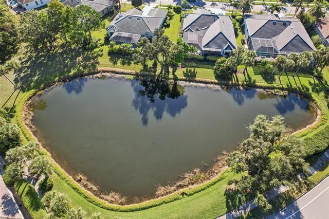 $660,000 | 804 Shadow Bay Way, Osprey, FL 34229