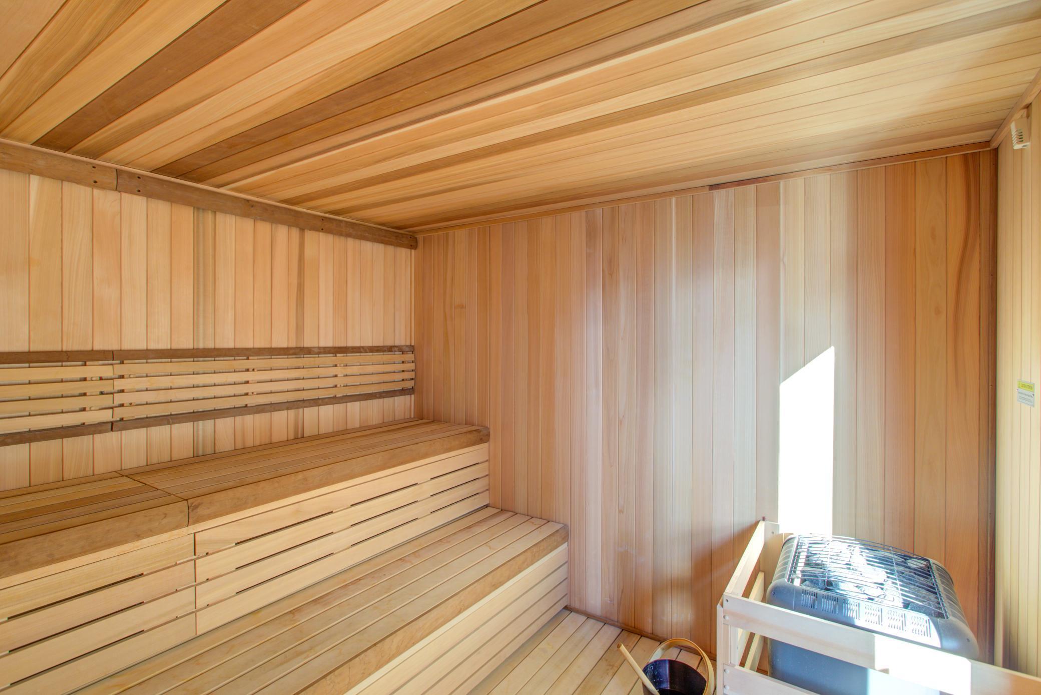 270 Hennepin Avenue, Unit 1019 Minneapolis, MN 55401 - Photo 32 of 43