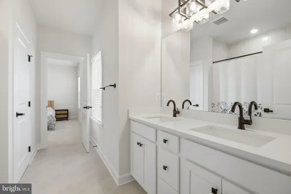 $1,449,000 | 200 Mayfield Lane, Newtown, PA 18940