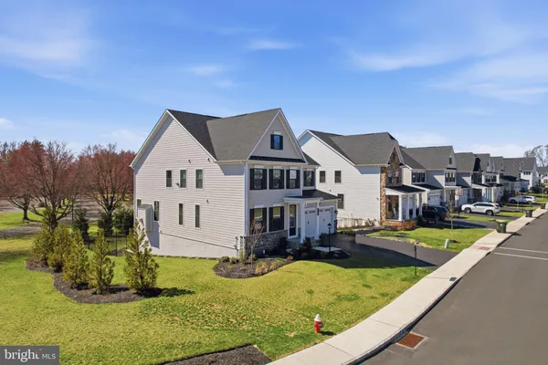 $1,449,000 | 200 Mayfield Lane, Newtown, PA 18940