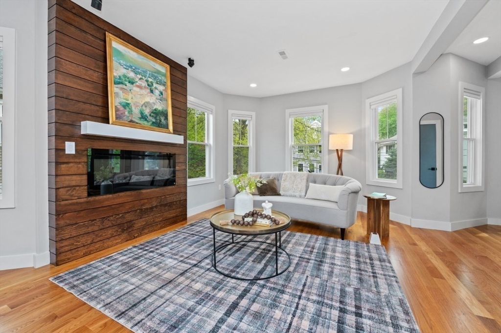61 Paul Revere Road, Unit 2 Arlington, MA 02476 - Photo 2 of 33 Gallery Image 2