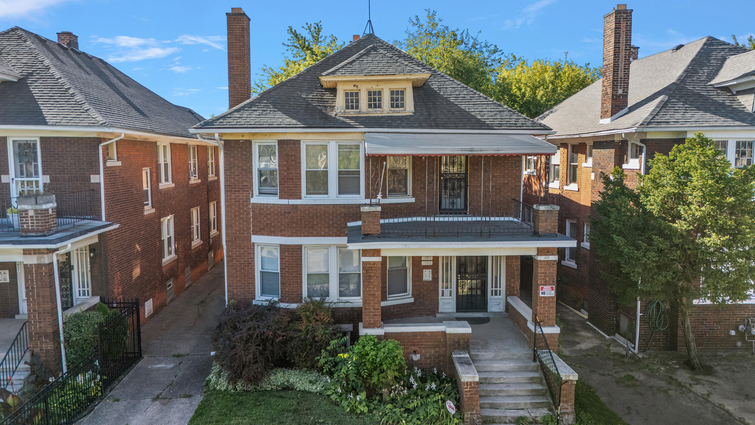 1665 Atkinson Street Detroit, MI 48206 - Photo 4 of 80 003-1665 Atikinson-3